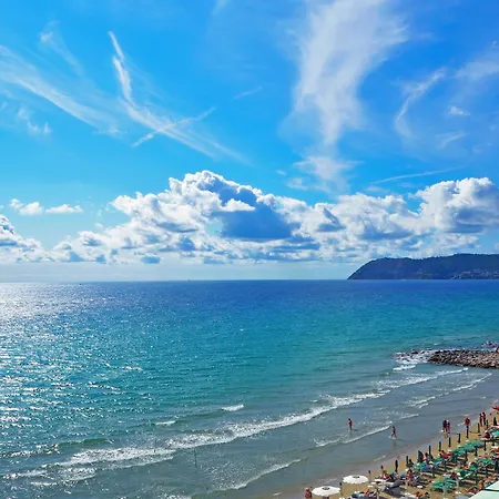 San Rocco Tennis And Sea - Happy Apartment Alassio